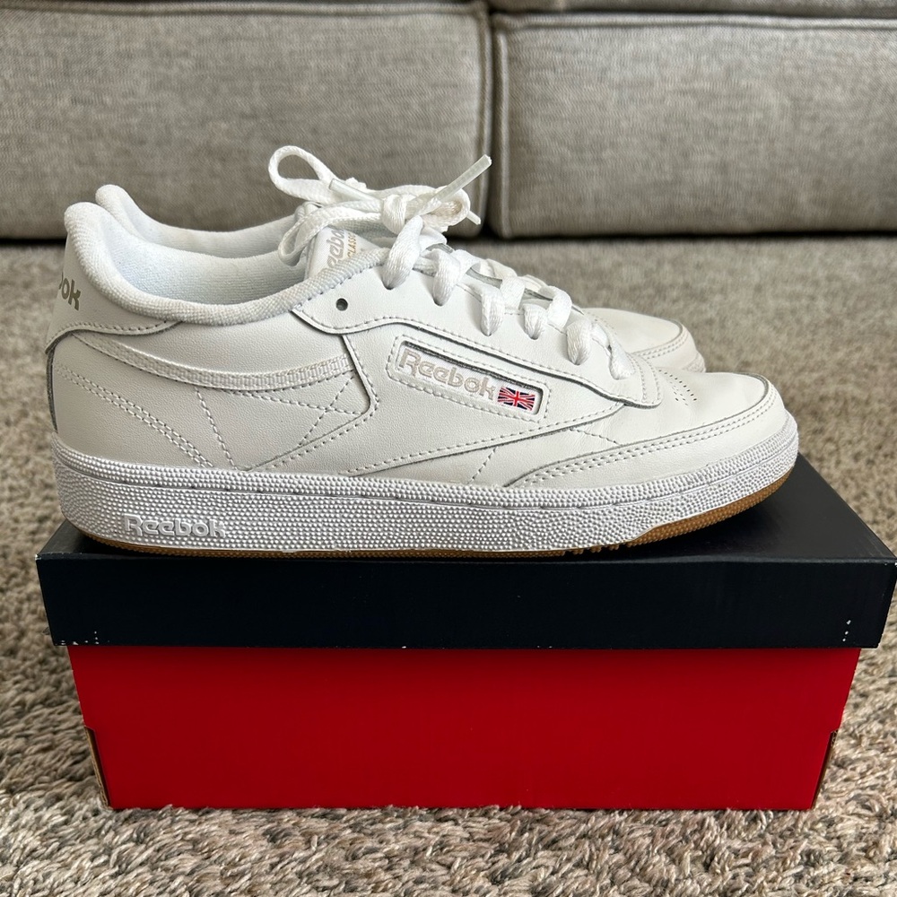 LIKE NEW Reebok Club C 85 Women’s Shoes